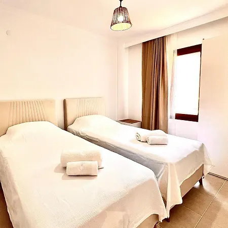 Spacious & Serene Retreat In Prime Location Of - Antalya